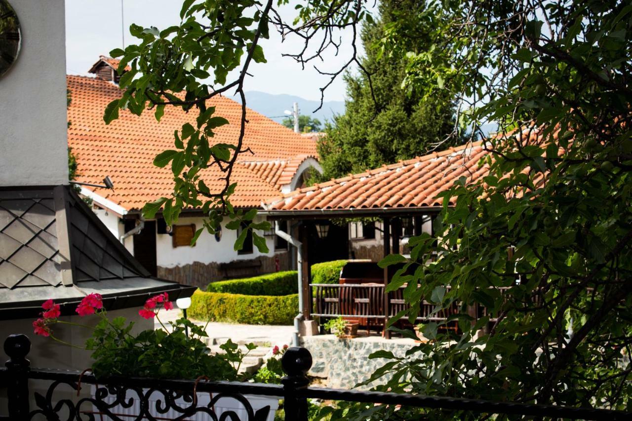 Todoroff Wine Residence Brestovica  Exteriör bild